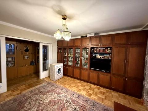 квартира за адресою Київ, Стадіонна вул., 13