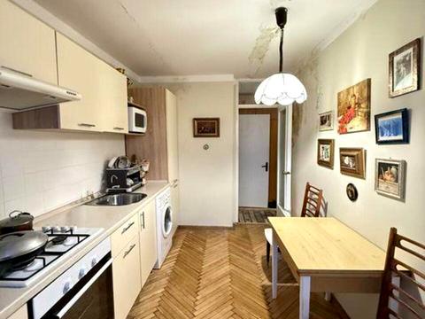 квартира за адресою Київ, Стадіонна вул., 13