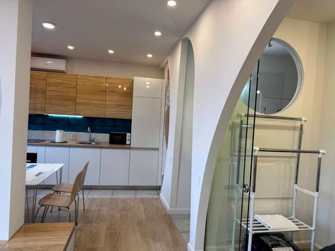 квартира за адресою Одеса, Генуезька вул., 3а