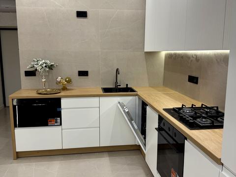 квартира за адресою Мартинова просп., (вул. Григорія Сковороди, 14)