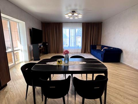 будинок за адресою Саєнка