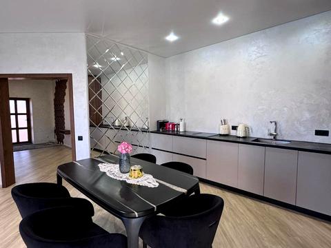 будинок за адресою Саєнка