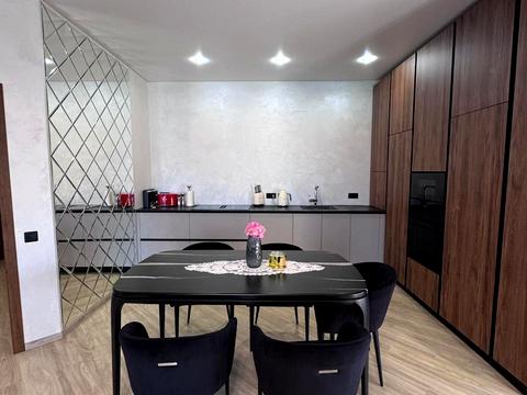 будинок за адресою Саєнка