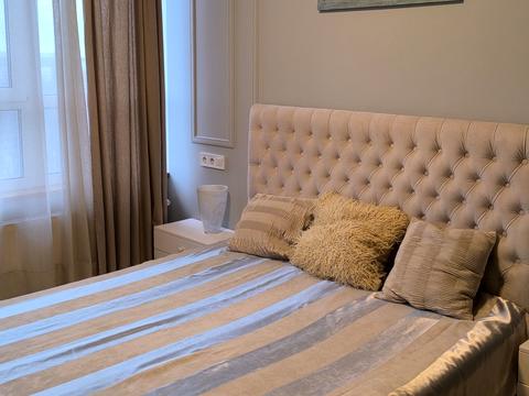 квартира за адресою Рея Бредбері вул., 2