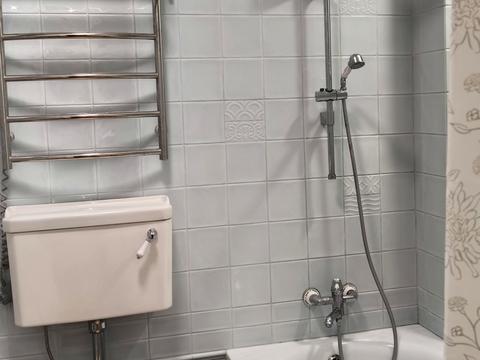 квартира за адресою Рея Бредбері вул., 2