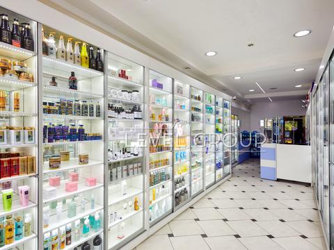 коммерческая по адресу Антоновича ул. (Горького), 93