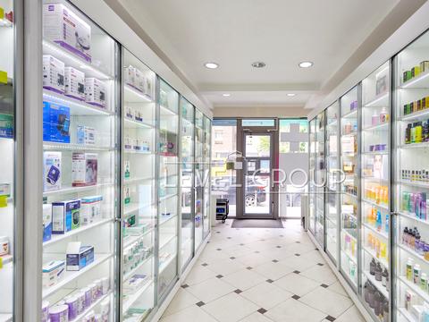 коммерческая по адресу Антоновича ул. (Горького), 93