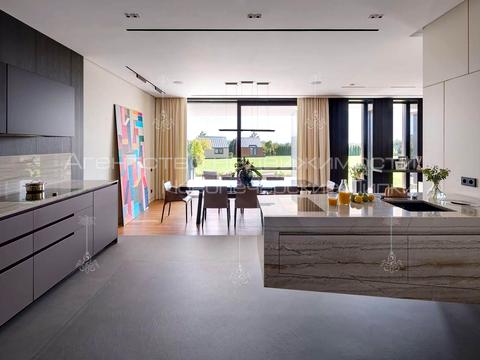 будинок за адресою Київська