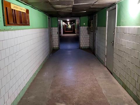 комерційна за адресою Карпатської України вул. (Юрія Гагаріна), 42/1