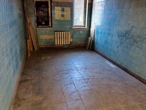 комерційна за адресою Карпатської України вул. (Юрія Гагаріна), 42/1