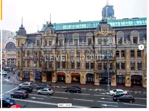 комерційна за адресою Велика Васильківська вул. (Червоноармійська), 2