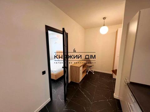 квартира за адресою Зарічна вул., 6