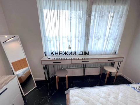 квартира за адресою Зарічна вул., 6