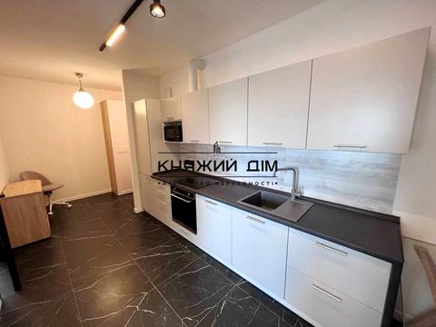 квартира за адресою Зарічна вул., 6