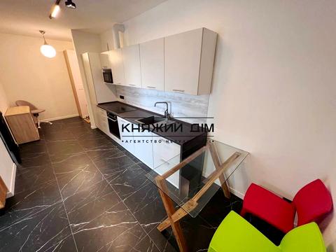 квартира за адресою Зарічна вул., 6