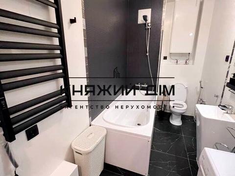 квартира за адресою Зарічна вул., 6