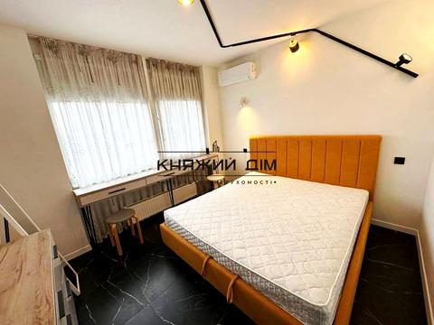 квартира за адресою Зарічна вул., 6