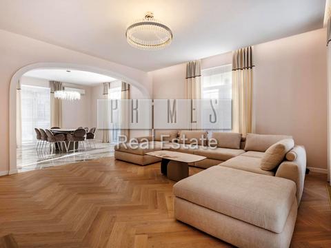 дом по адресу Павла Загребельного ул. (Миколи Раєвського)