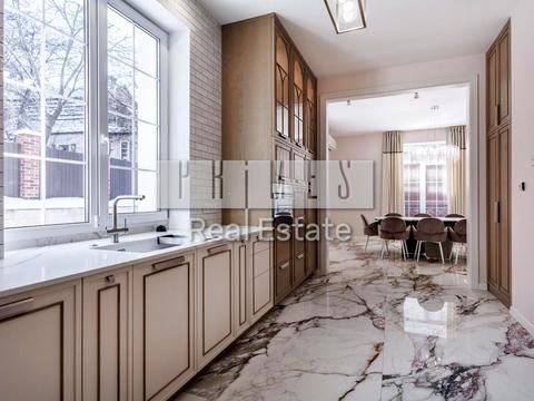 дом по адресу Павла Загребельного ул. (Миколи Раєвського)