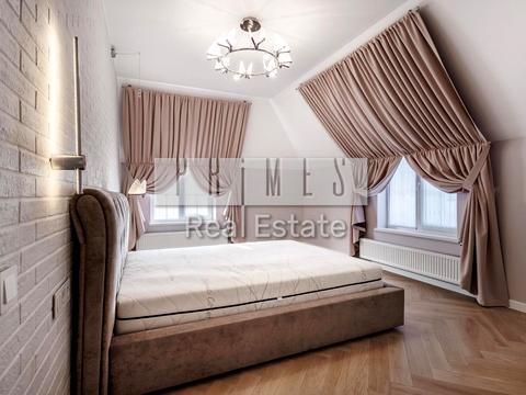 дом по адресу Павла Загребельного ул. (Миколи Раєвського)