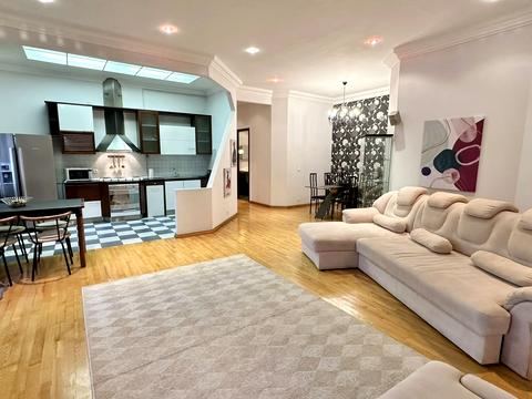 квартира по адресу Евгения Чикаленко ул. (Пушкінська), 25