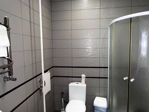 комерційна за адресою Глинянський Тракт вул., 161в