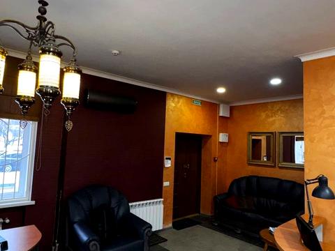 комерційна за адресою Глинянський Тракт вул., 161в