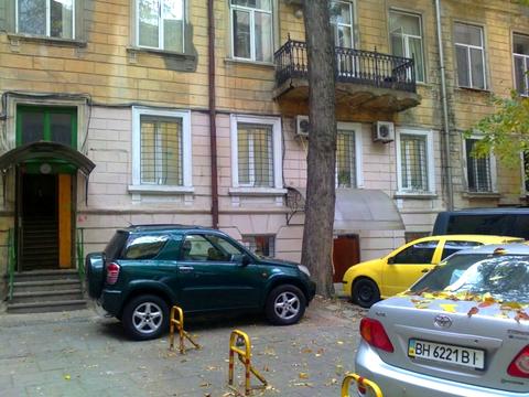 комерційна за адресою Гоголя вул., 6