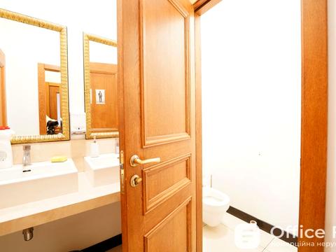 комерційна за адресою Київ, Жилянська вул., 72а