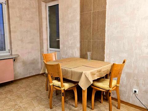 квартира за адресою Машинобудівна вул., 21