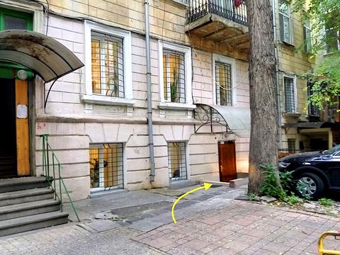 комерційна за адресою Гоголя вул., 6