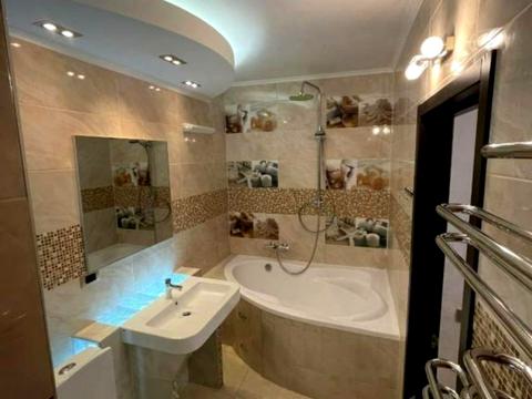 квартира за адресою Голосіївський просп. (40-річчя Жовтня), 62