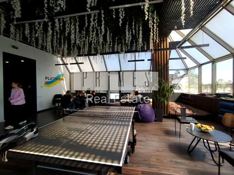 комерційна за адресою Богдана Хмельницького вул., 19-21