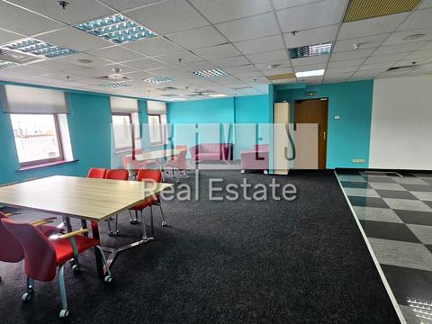 комерційна за адресою Богдана Хмельницького вул., 19-21