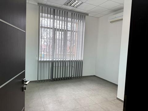 коммерческая по адресу Генерала Юнакива ул., 9