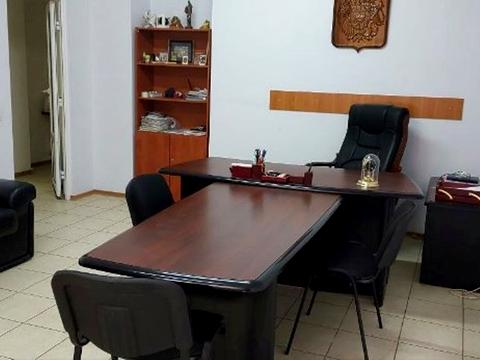 комерційна за адресою Одеської громади вул. (Авдєєва-Чорноморського), 2б