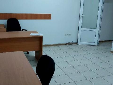 комерційна за адресою Одеської громади вул. (Авдєєва-Чорноморського), 2б