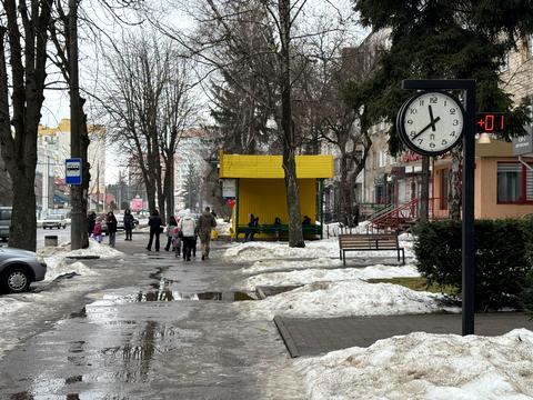 комерційна за адресою Відінська вул., 33