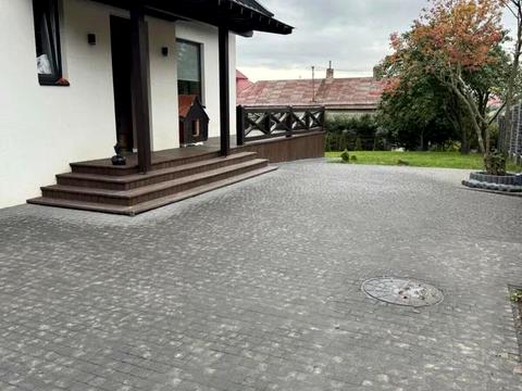 будинок за адресою Симоненка