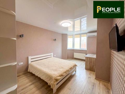 квартира за адресою Боголюбова вул., 22