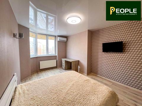 квартира за адресою Боголюбова вул., 22