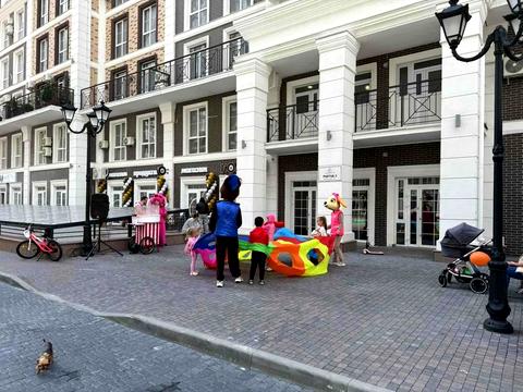 комерційна за адресою Михайла Максимовича вул. (Онуфрія Трутенка), 26-В