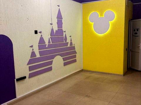 коммерческая по адресу Поповича ул., 8