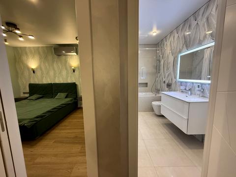 квартира за адресою Молодіжна вул., 4