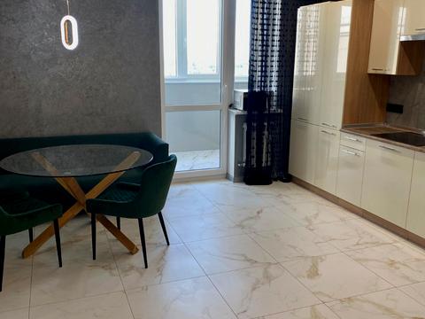 квартира за адресою Героїв Харкова просп. (Московський), 193-А