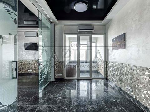 комерційна за адресою Івана Мазепи вул. (Січневого Повстання), 3