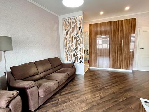 квартира по адресу Соборный просп. (Ленина), 81