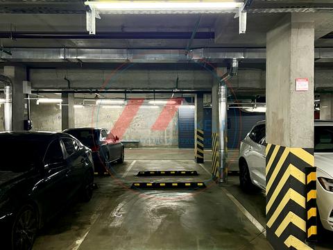 паркомісце за адресою Олени Пчілки вул., 5