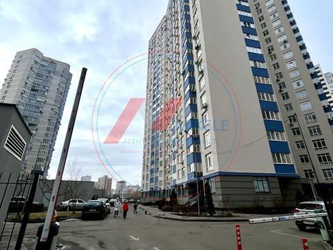 паркомісце за адресою Олени Пчілки вул., 5