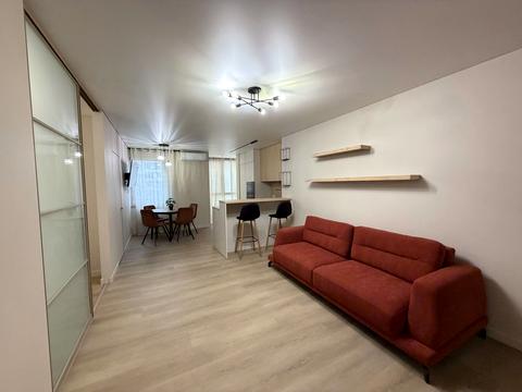 квартира за адресою Степана Бандери вул., 77-Б